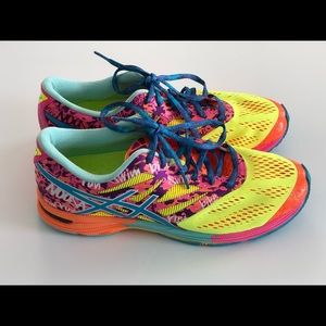 Asics Gel-Noosa Tri 10